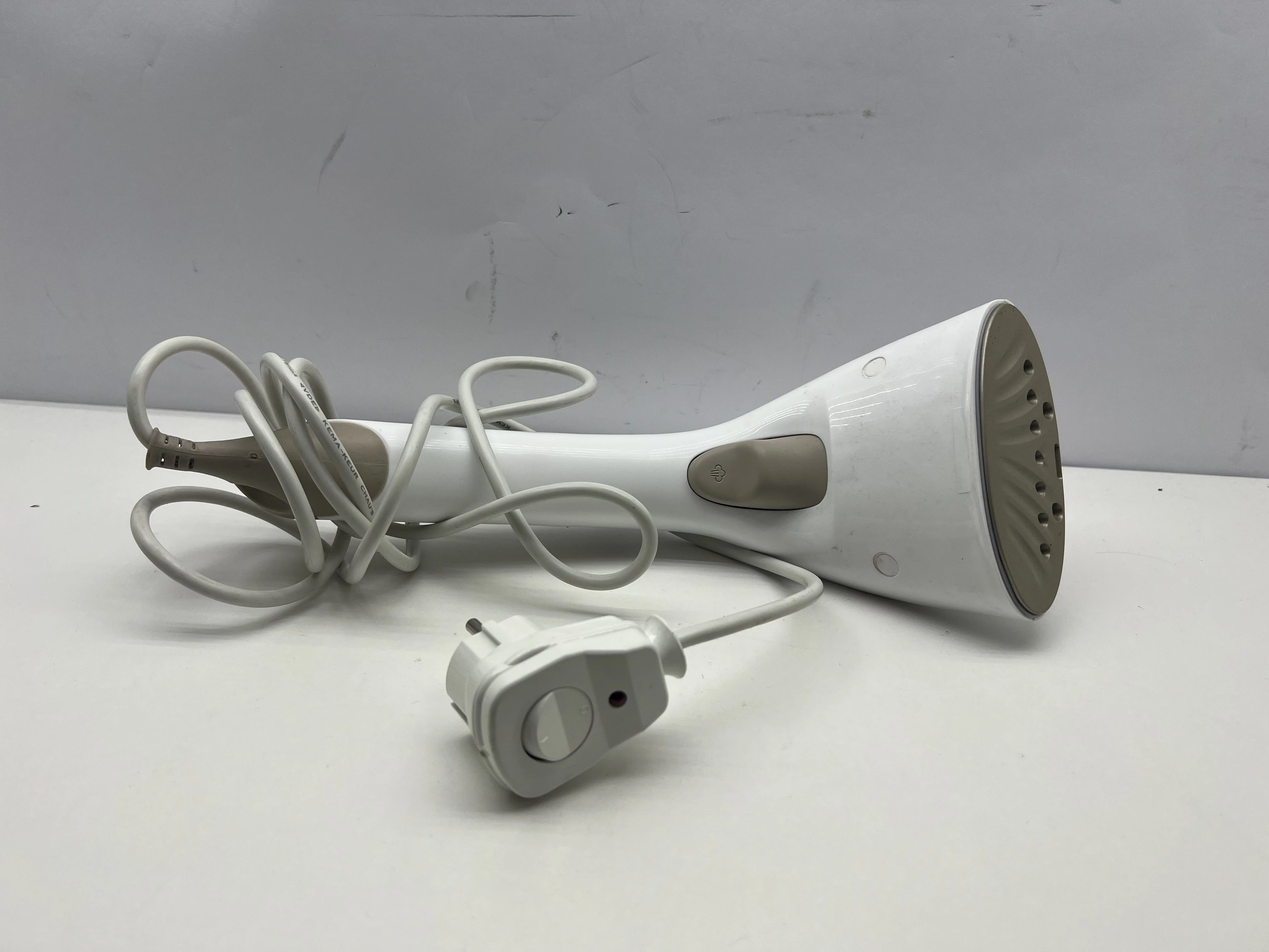 parownica-philips-steamgo-gc33267-marka-inna