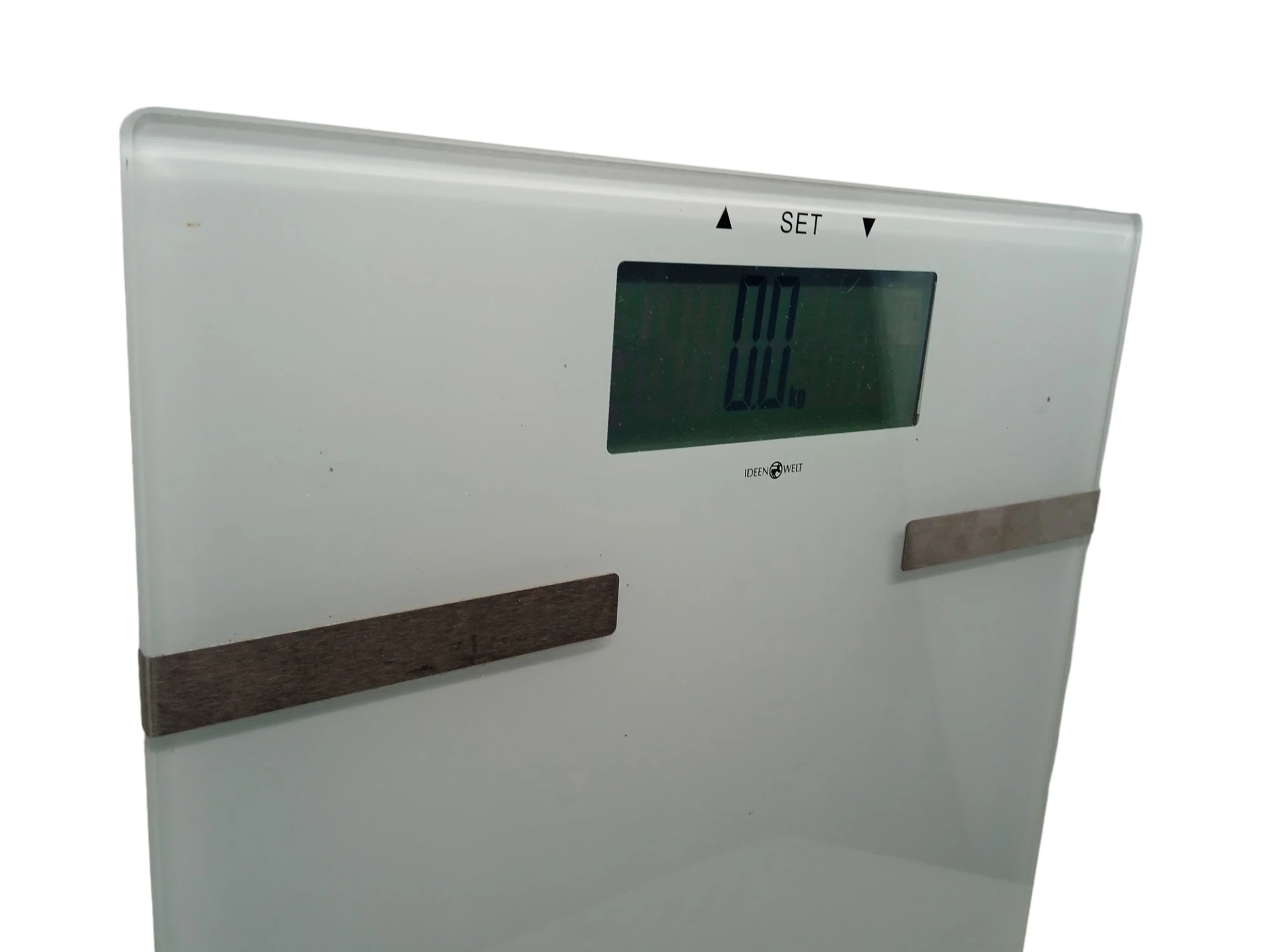 waga-lazienkowa-ideen-welt-pt-738-kolor-dominujacy-bialy