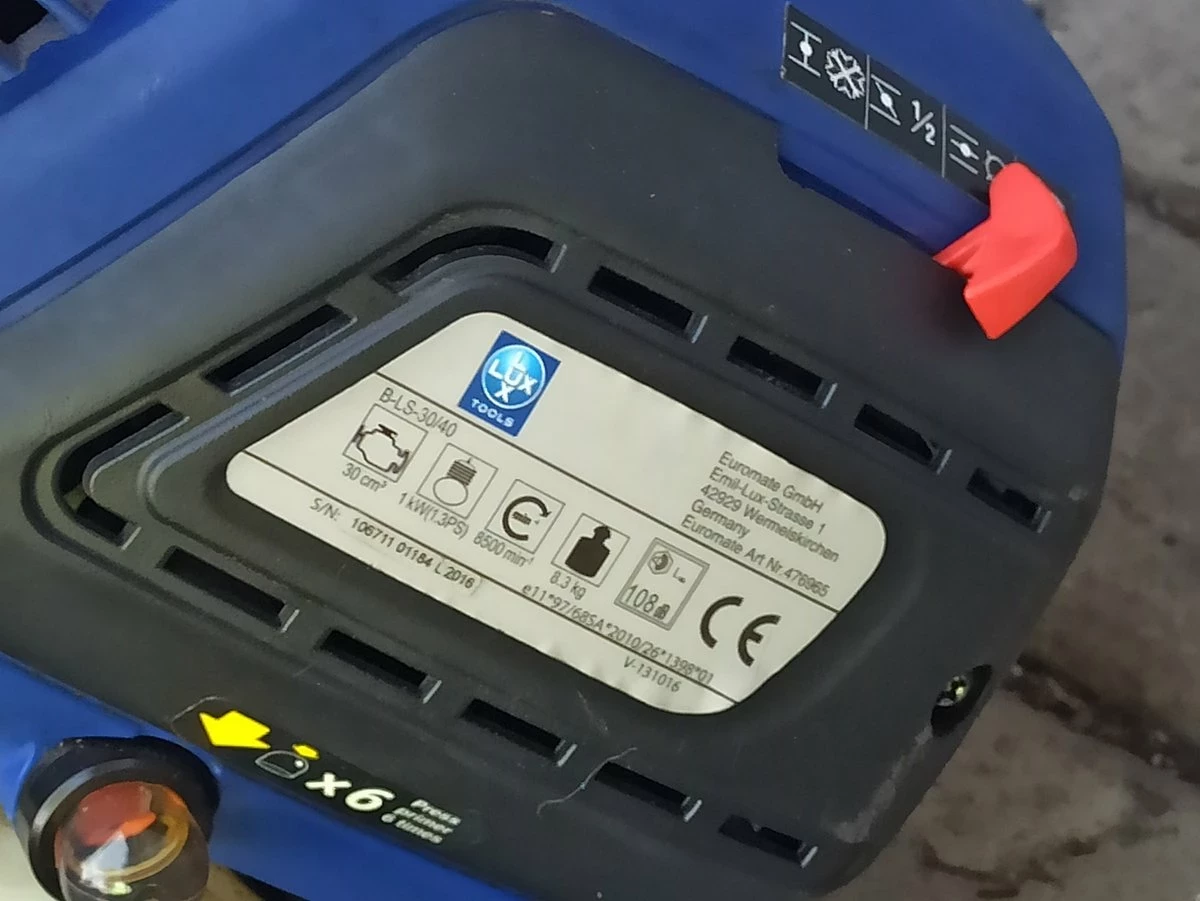 dmuchawa-spalinowa-odkurzacz-lux-tools-bls-3040-stan-uzywany