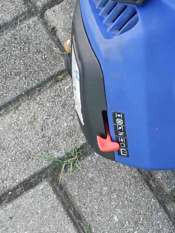 dmuchawa-spalinowa-odkurzacz-lux-tools-bls-3040-wydajnosc-1