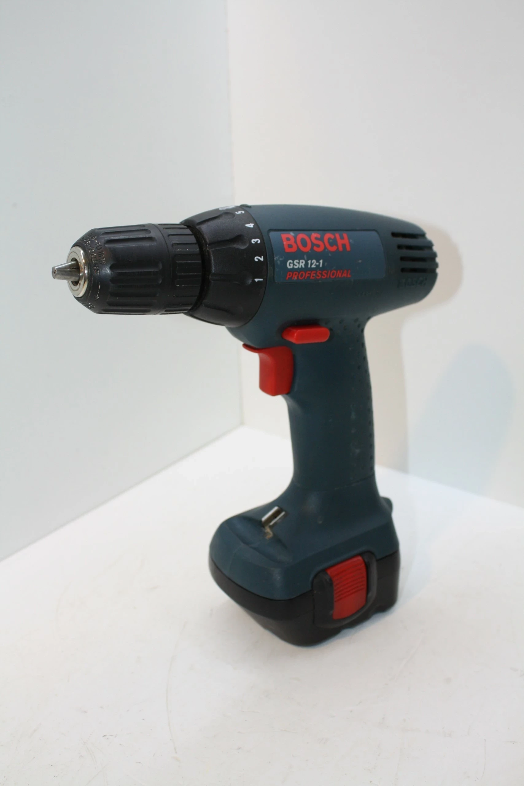 Bosch gsr deals 12 1 professional