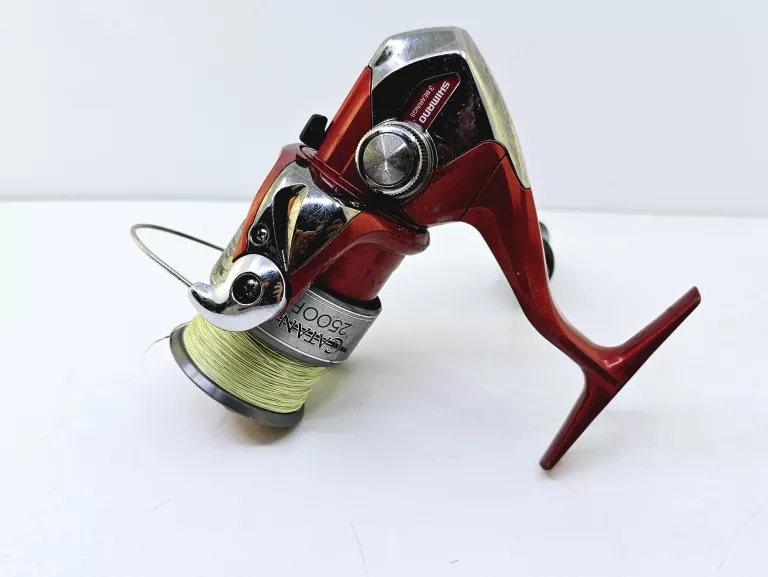 KOŁOWROTEK SHIMANO CATANA 2500 FB