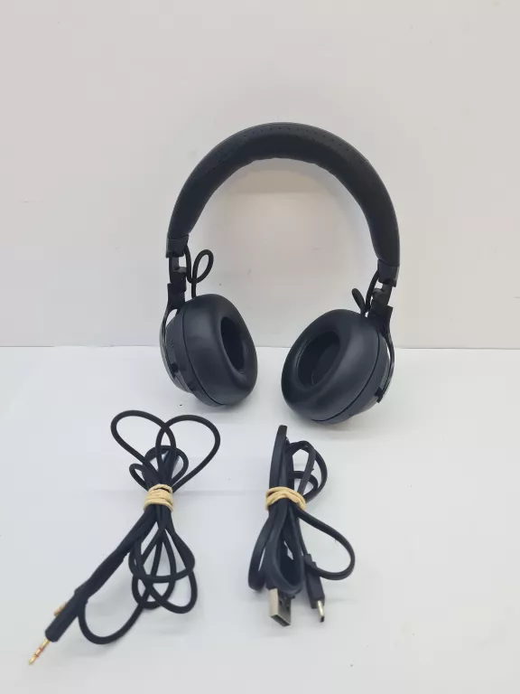 JBL CLUB 700BT + KABEL AUX + KABEL ŁAD