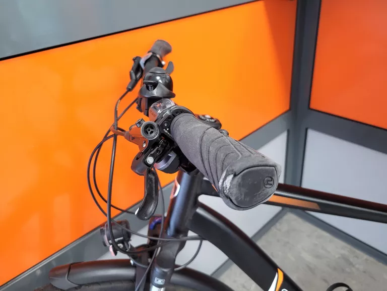 rower-sign-tx827-rozmiar-ramy-19-cali