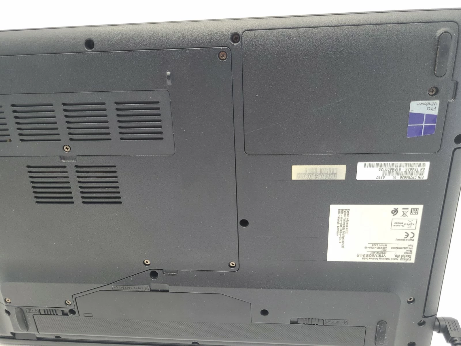 fujitsu-lifebook-a357-156-intel-core-i5-8-gb-stan-uzywany