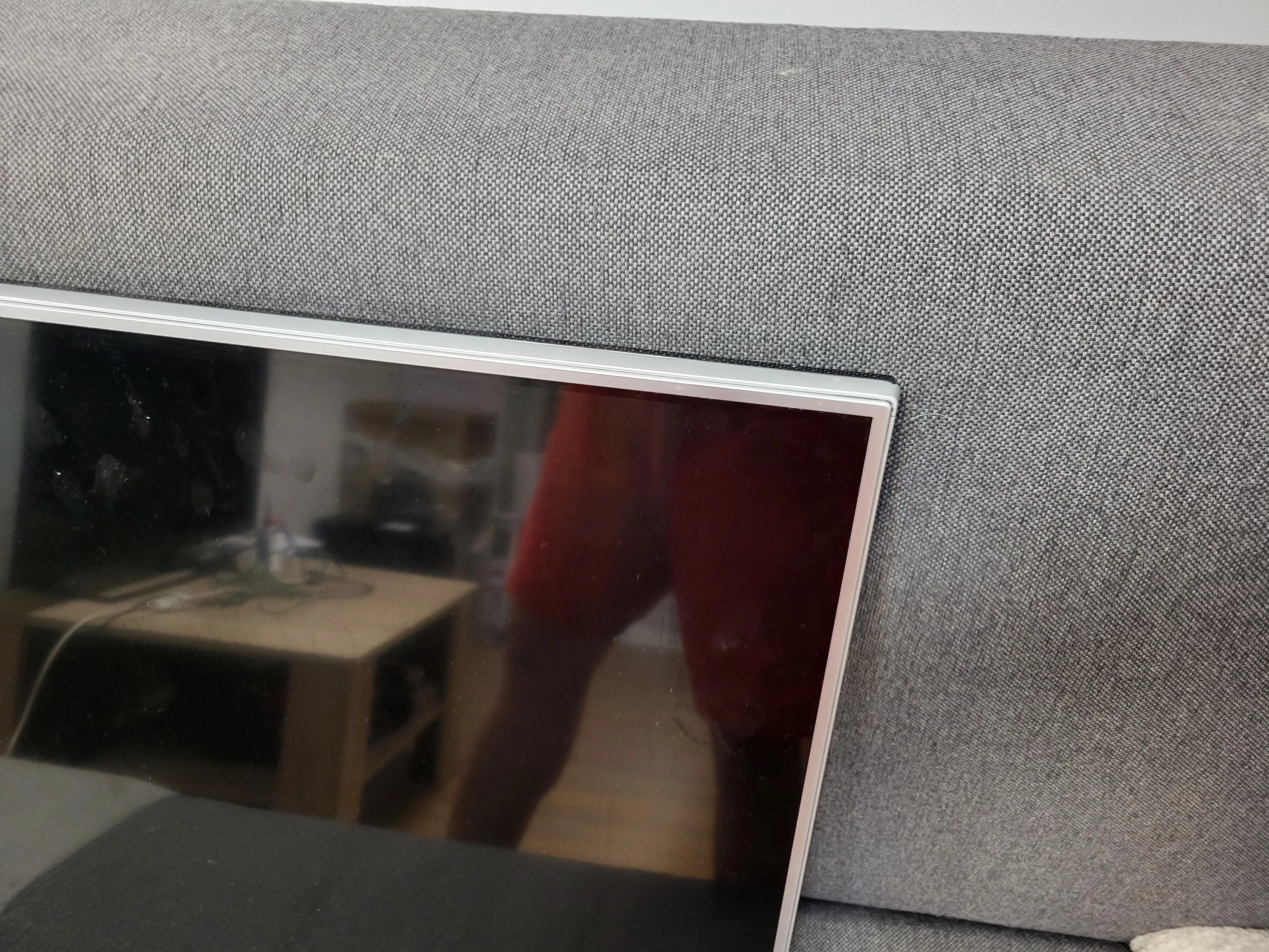 telewizor-panasonic-tx-l42e6e-z-pilotem-bez-nozek-kod-producenta-111