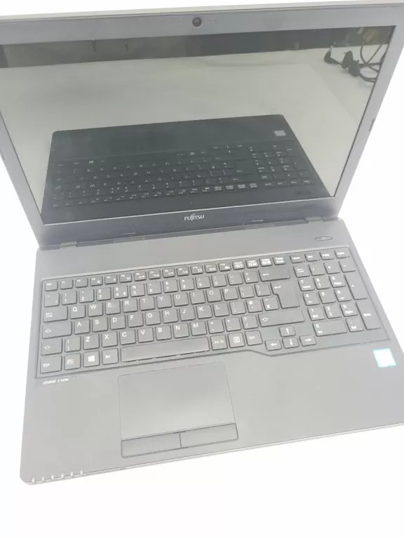 FUJITSU LIFEBOOK A357 15,6 " INTEL CORE I5 8 GB