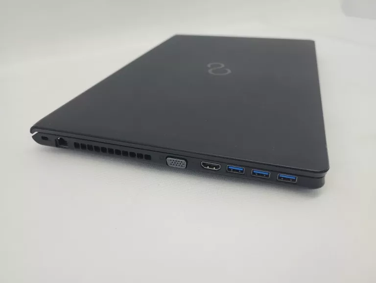 fujitsu-lifebook-a357-156-intel-core-i5-8-gb-seria-procesora-intel-core-i5