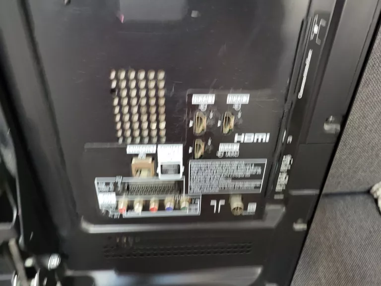 TELEWIZOR PANASONIC TX-L42E6E Z PILOTEM BEZ NÓŻEK
