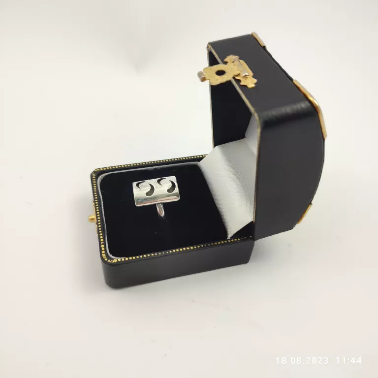 srebrny-pierscionek-pr925-roz12-marka-226434-315782