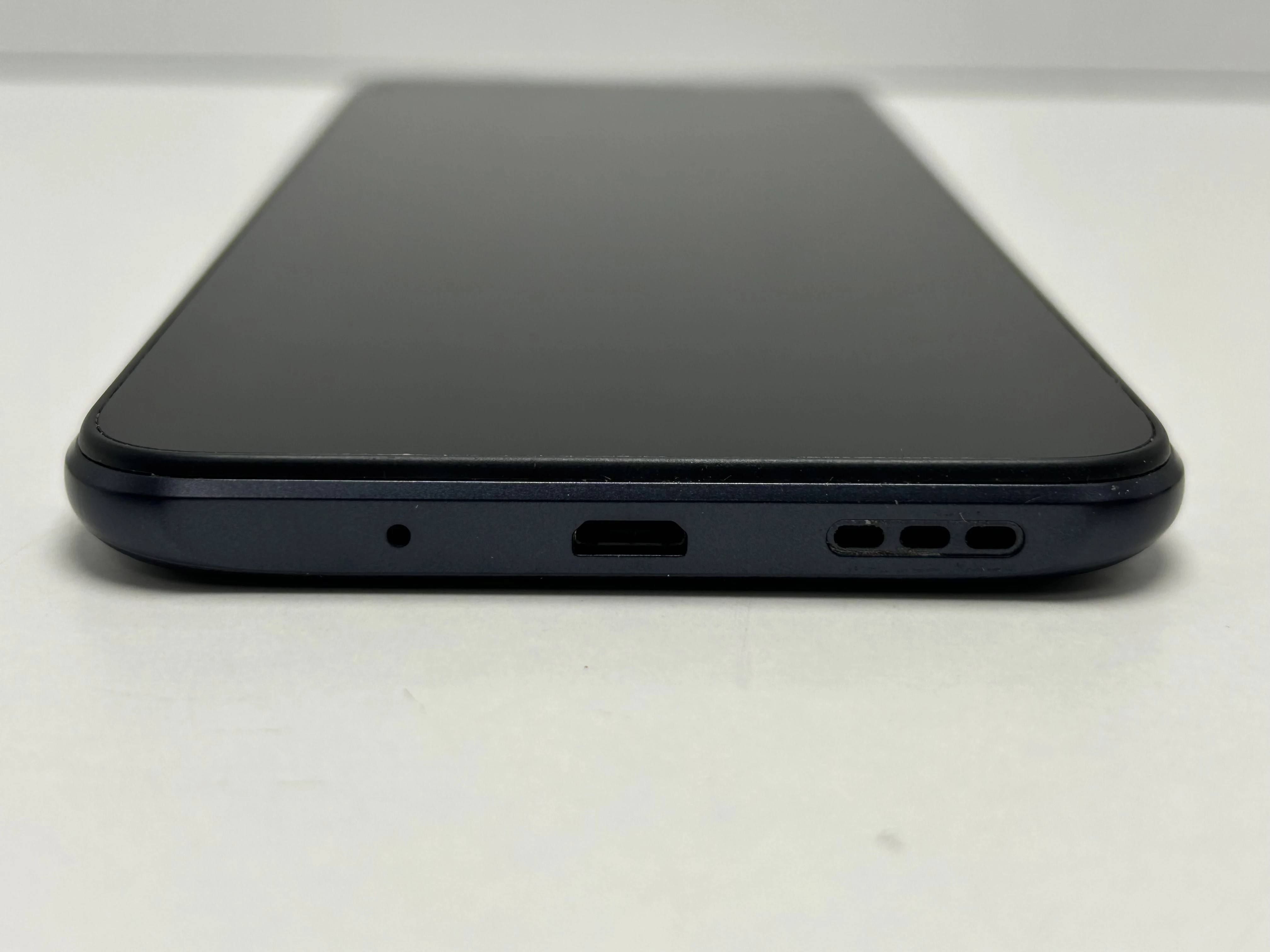 telefon-xiaomi-redmi-9c-364-typ-smartfon