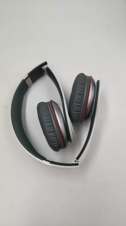 SŁUCHAWKI BEATS SOLO HD + ETUI