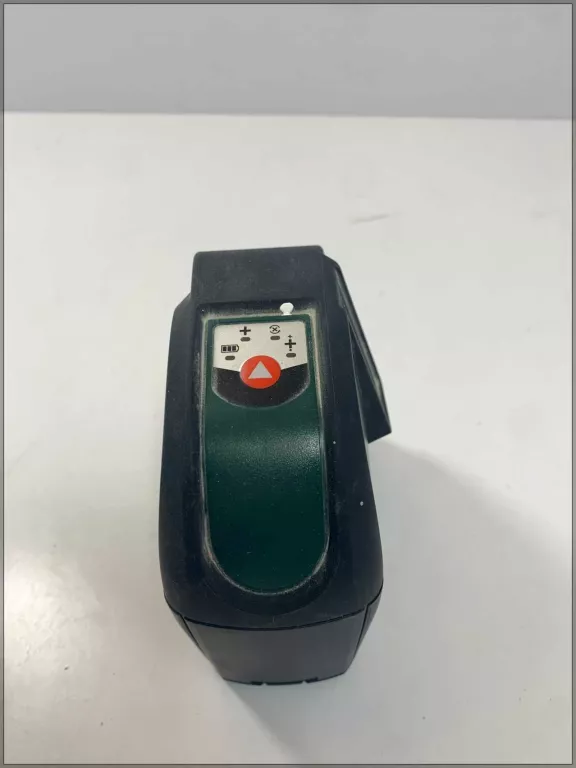 LASER KRZYŻOWY BOSCH UNIVERSAL LEVEL 3 W ETUI