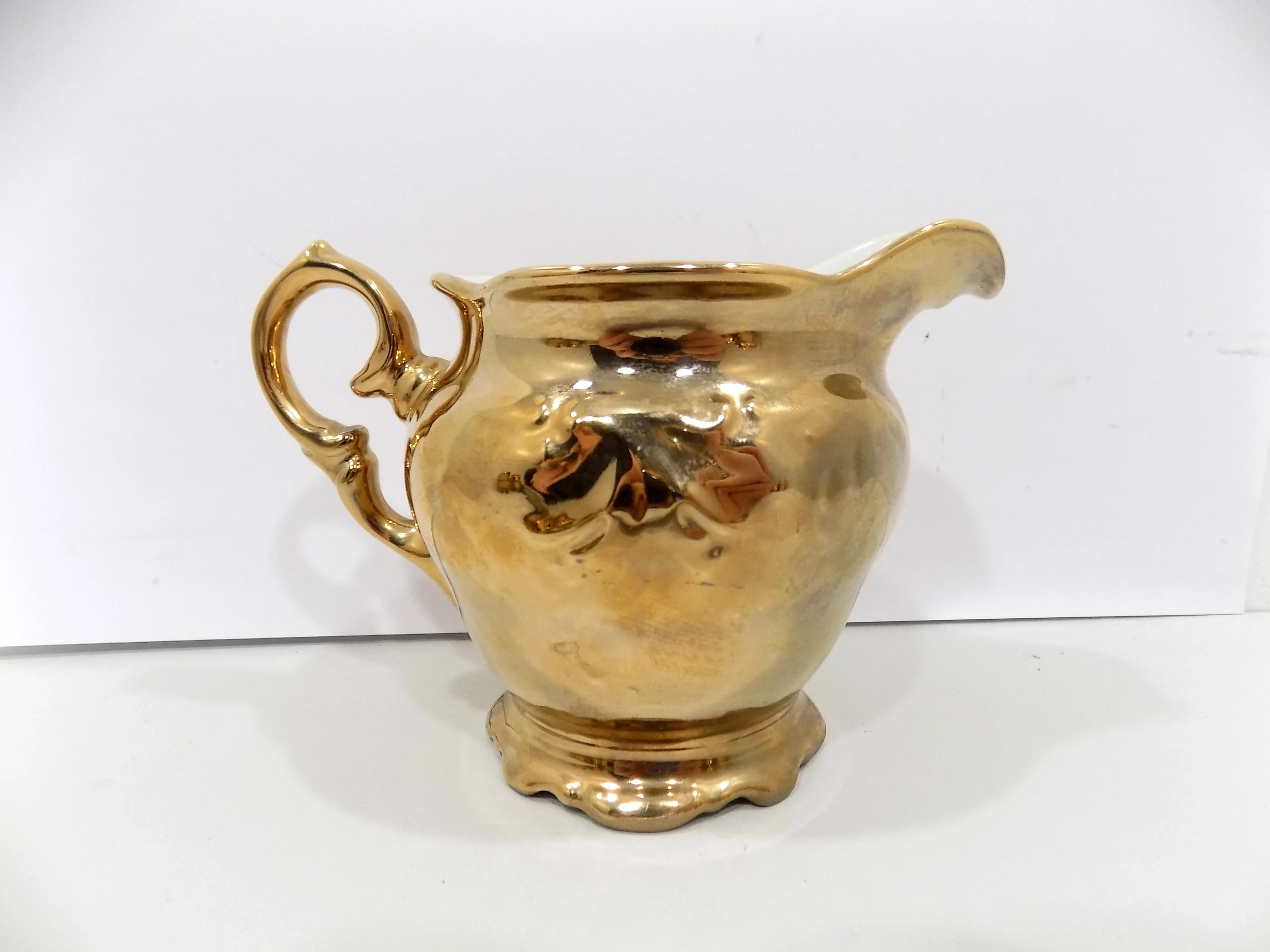 ladny-serwis-kawowy-6-os-walbrzych-porcelana-rodzaj-serwisu-herbaciano-kawowy