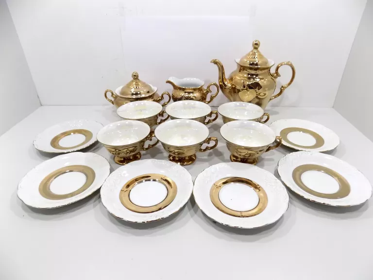 ŁADNY SERWIS KAWOWY 6 OS WAŁBRZYCH PORCELANA