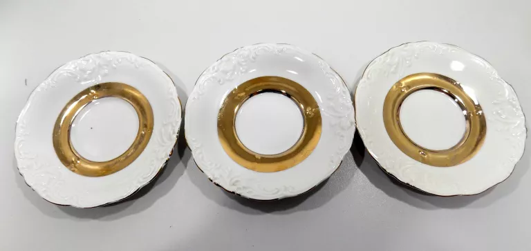 ŁADNY SERWIS KAWOWY 6 OS WAŁBRZYCH PORCELANA