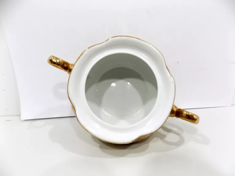 ŁADNY SERWIS KAWOWY 6 OS WAŁBRZYCH PORCELANA