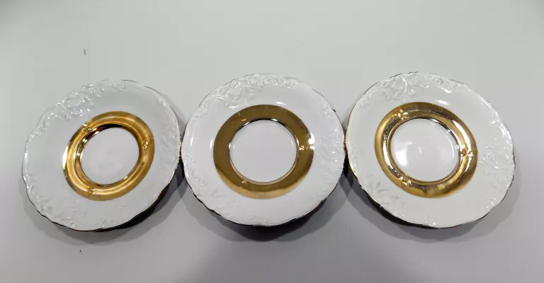ŁADNY SERWIS KAWOWY 6 OS WAŁBRZYCH PORCELANA
