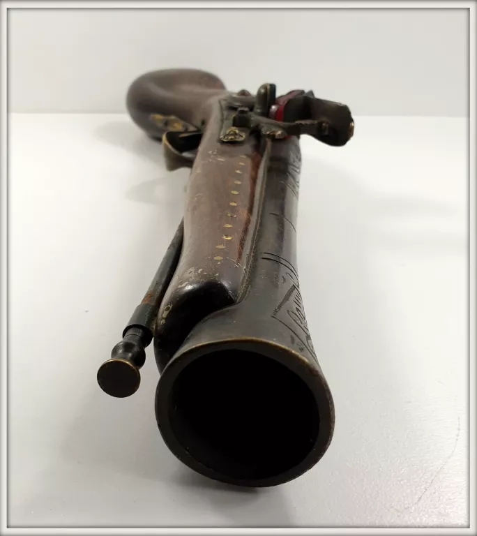 muszkiet-jednoreczny-czarnoprochowy-slowackiego-11-elk