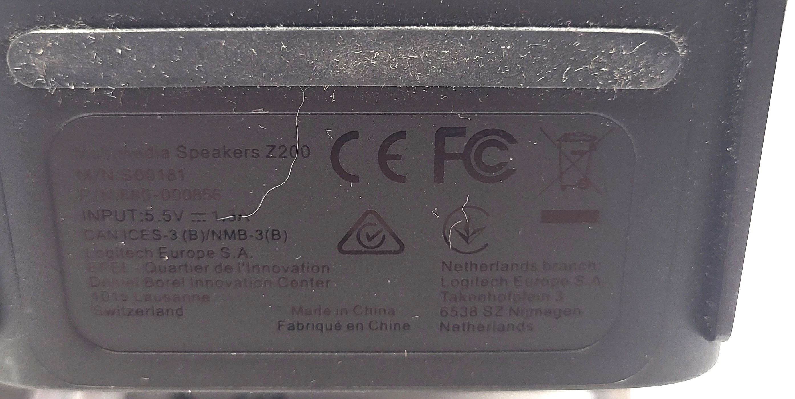 glosniki-komputerowe-logitech-z200-kod-producenta-980-000810