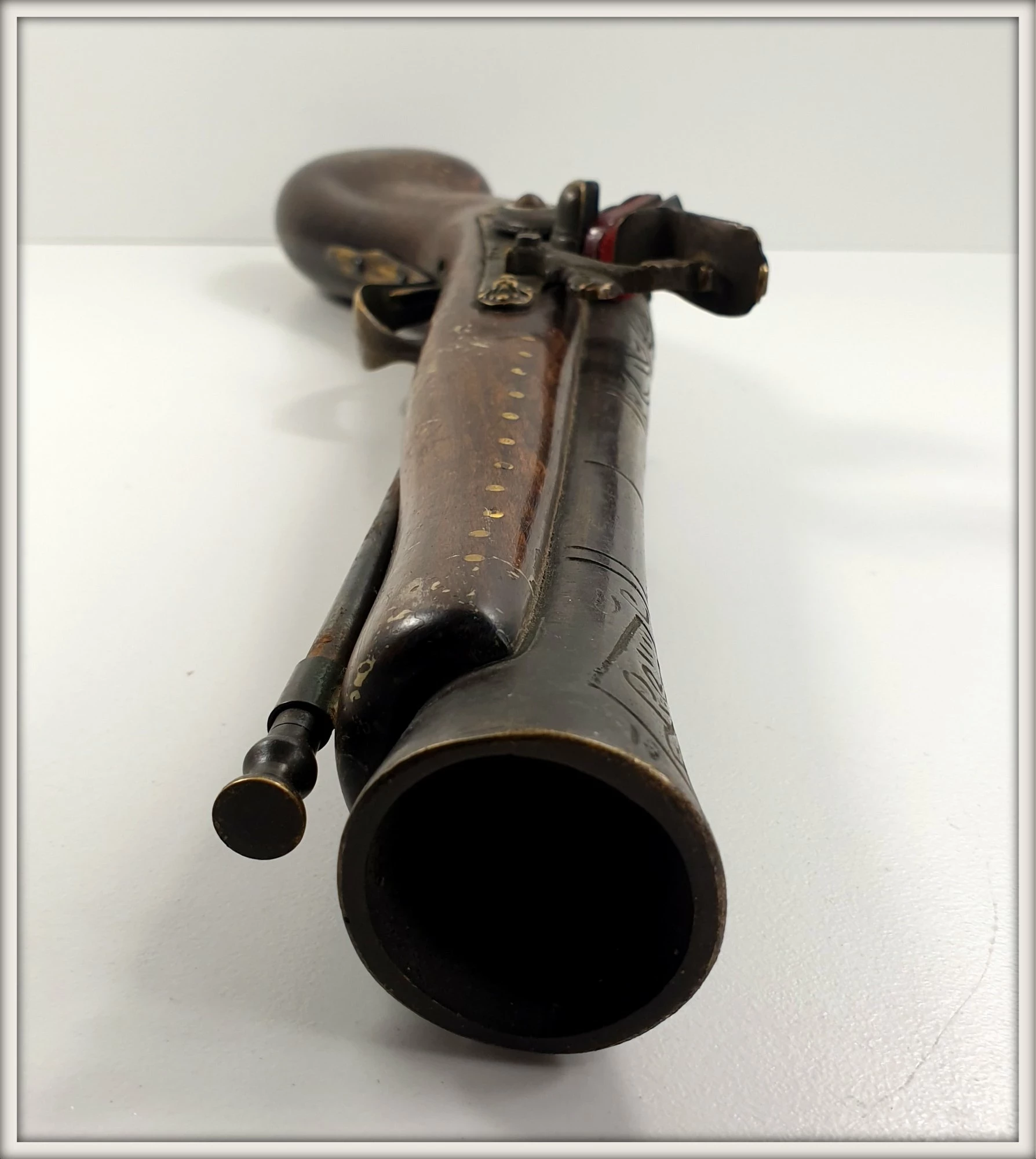 muszkiet-jednoreczny-czarnoprochowy-slowackiego-11-elk