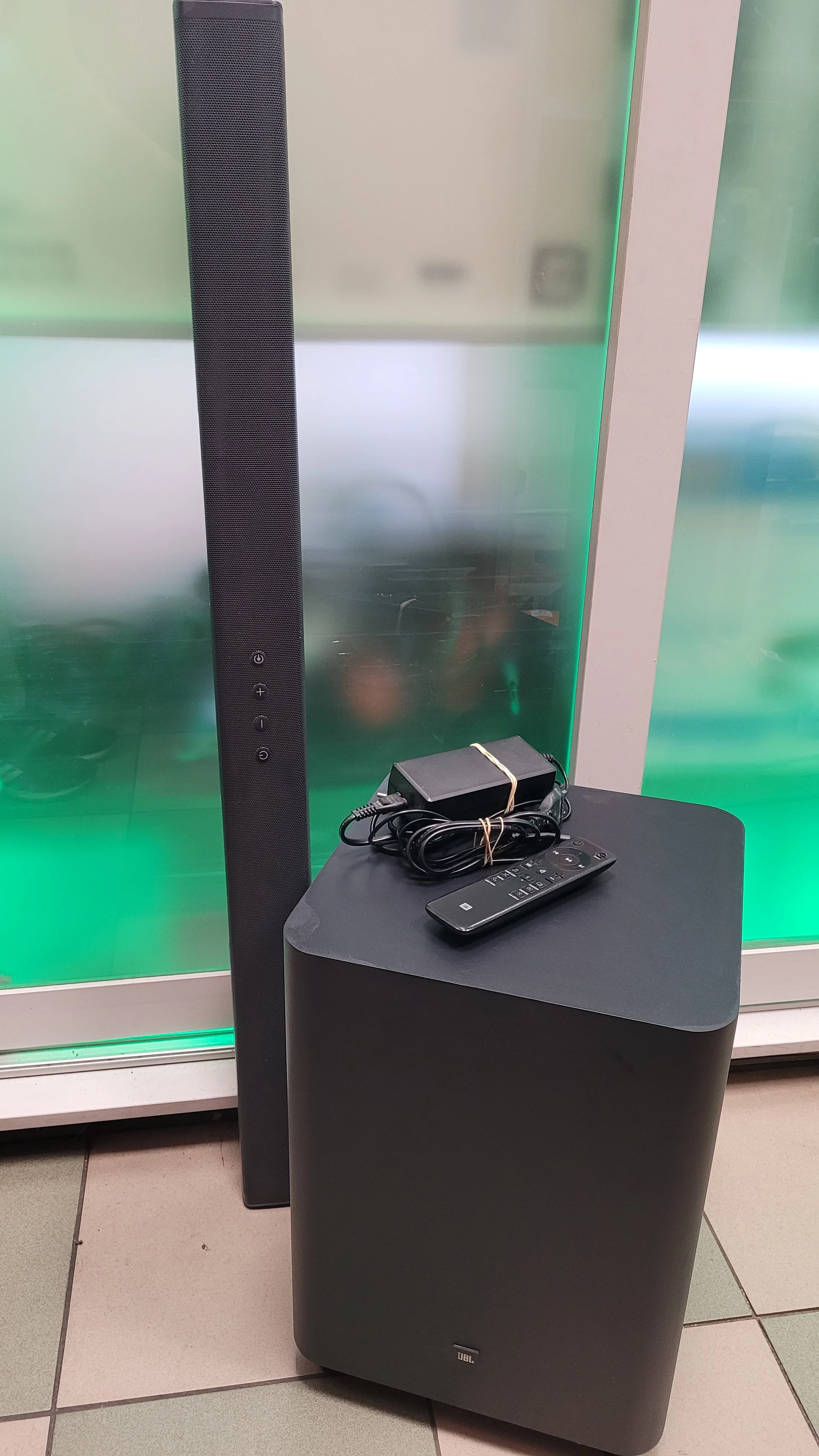 jbl-bar-31-soundbar-suboofer-pilot-stan-uzywany