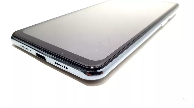 telefon-chinski-kod-producenta-chinski-smartfon