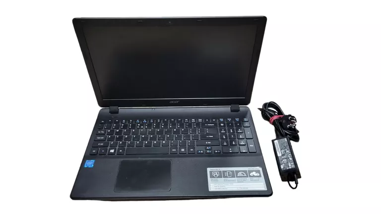LAPTOP ACER ES 15 ES1-531-C5UL