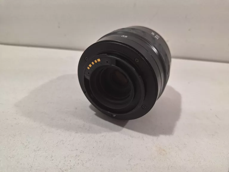 MINOLTA AF ZOOM 35-70MM 1:4(22) MACRO-BAGNET A