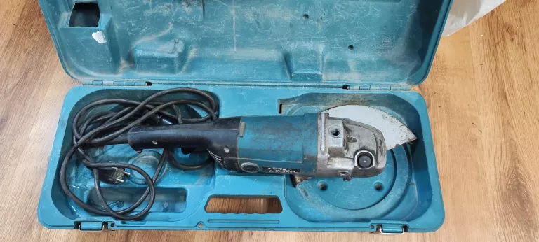 SZLIFIERKA KĄTOWA MAKITA 9069