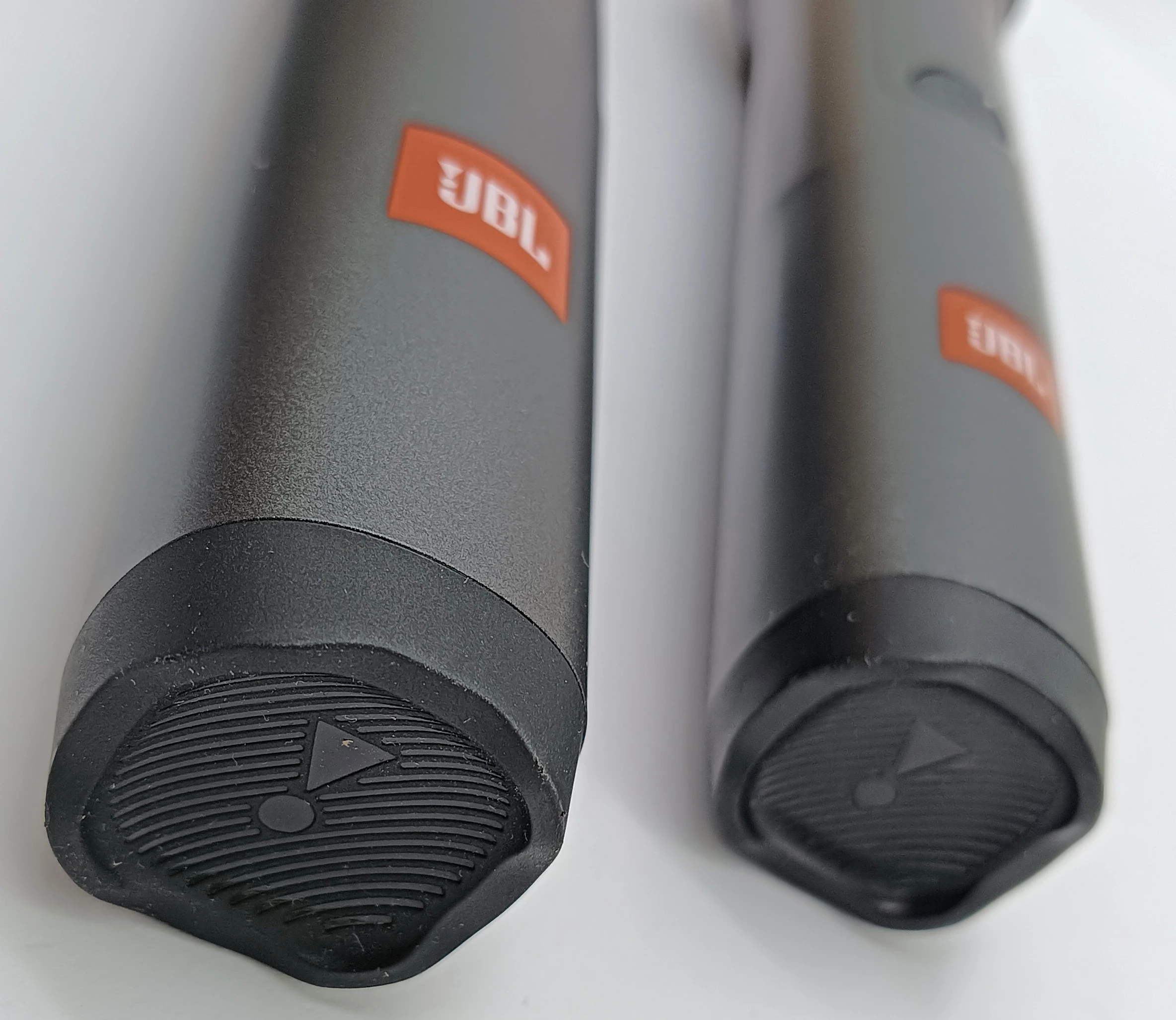 jbl-microphone-wireless-model-jbl-wireless-mic