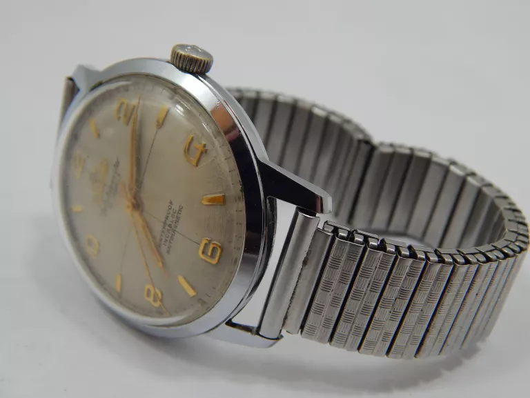 zegarek-atlantic-worldmaster-17-jewels-ksztalt-koperty-okragla