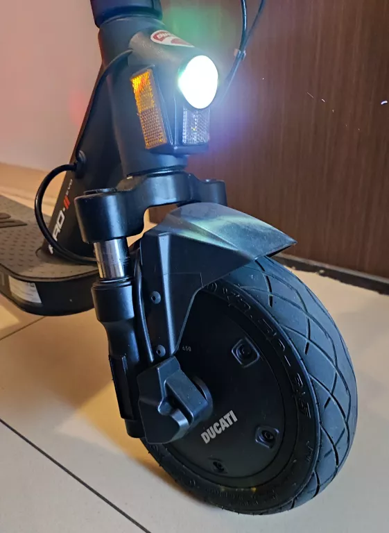 HULAJNOGA ELEKTRYCZNA DUCATI PRO II EVO