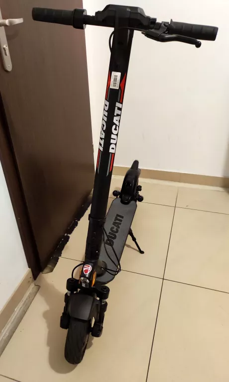 HULAJNOGA ELEKTRYCZNA DUCATI PRO II EVO