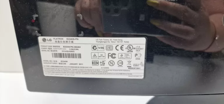 LG FLATRON E2240
