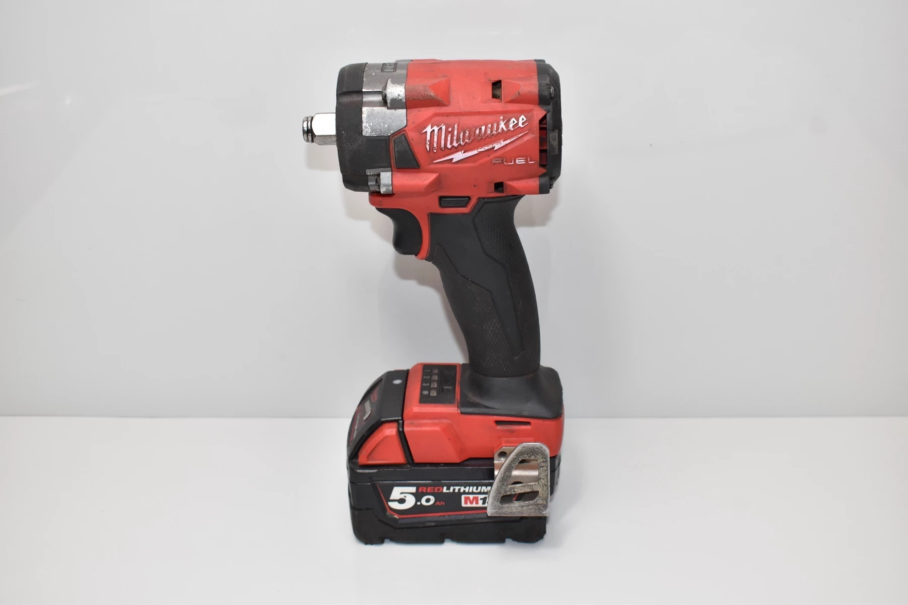 klucz-udarowy-milwaukee-m18-fiw2f12-narutowicza-32-leszno