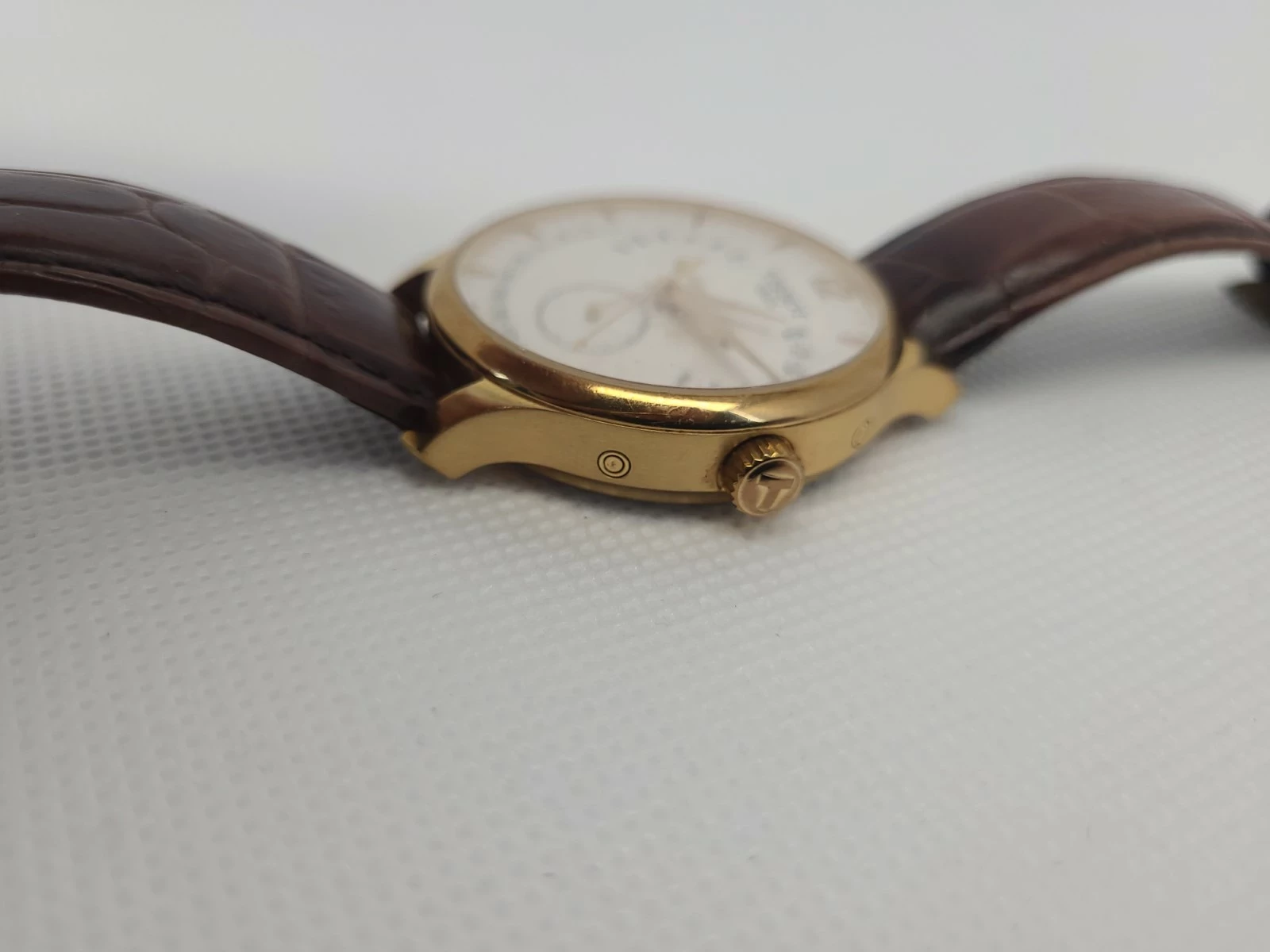 zegarek-meski-tissot-1853-t063617a-mechanizm-kwarcowy