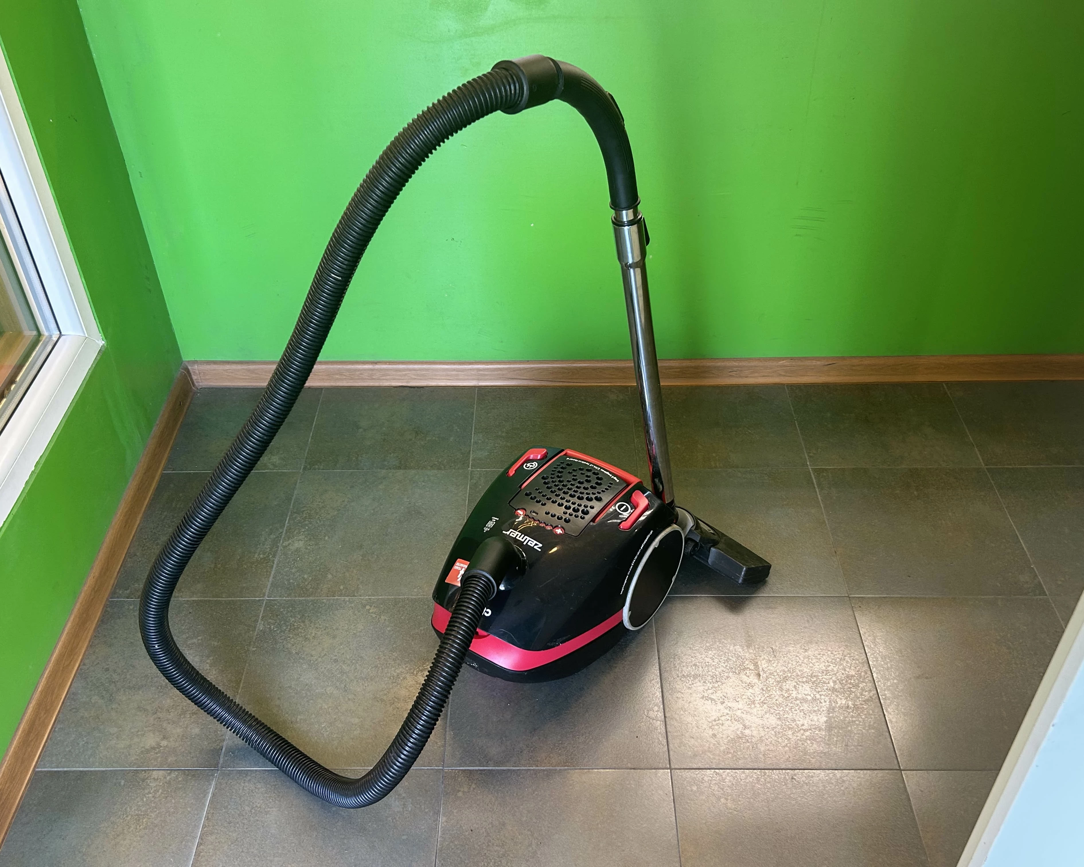 odkurzacz-tradycyjny-zelmer-clarris-jagiellonska-63-kielce