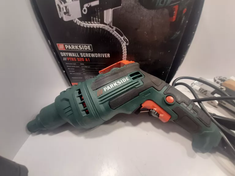 wkretarka-do-regipsow-parkside-ptbs-520-a1-zasilanie-sieciowe