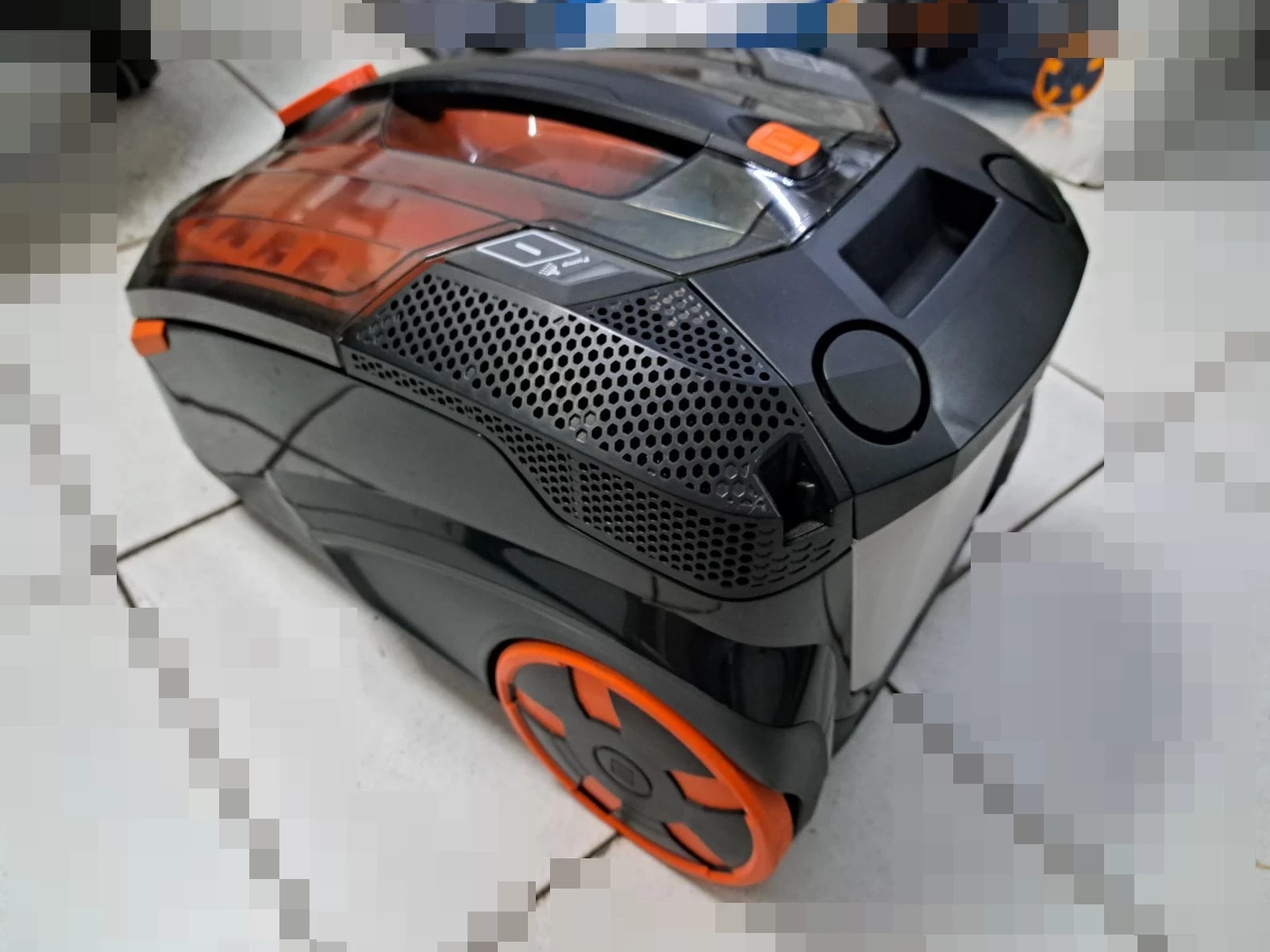 odkurzacz-pioracy-thomas-amfibia-pet-zestaw-kolor-dominujacy-czarny