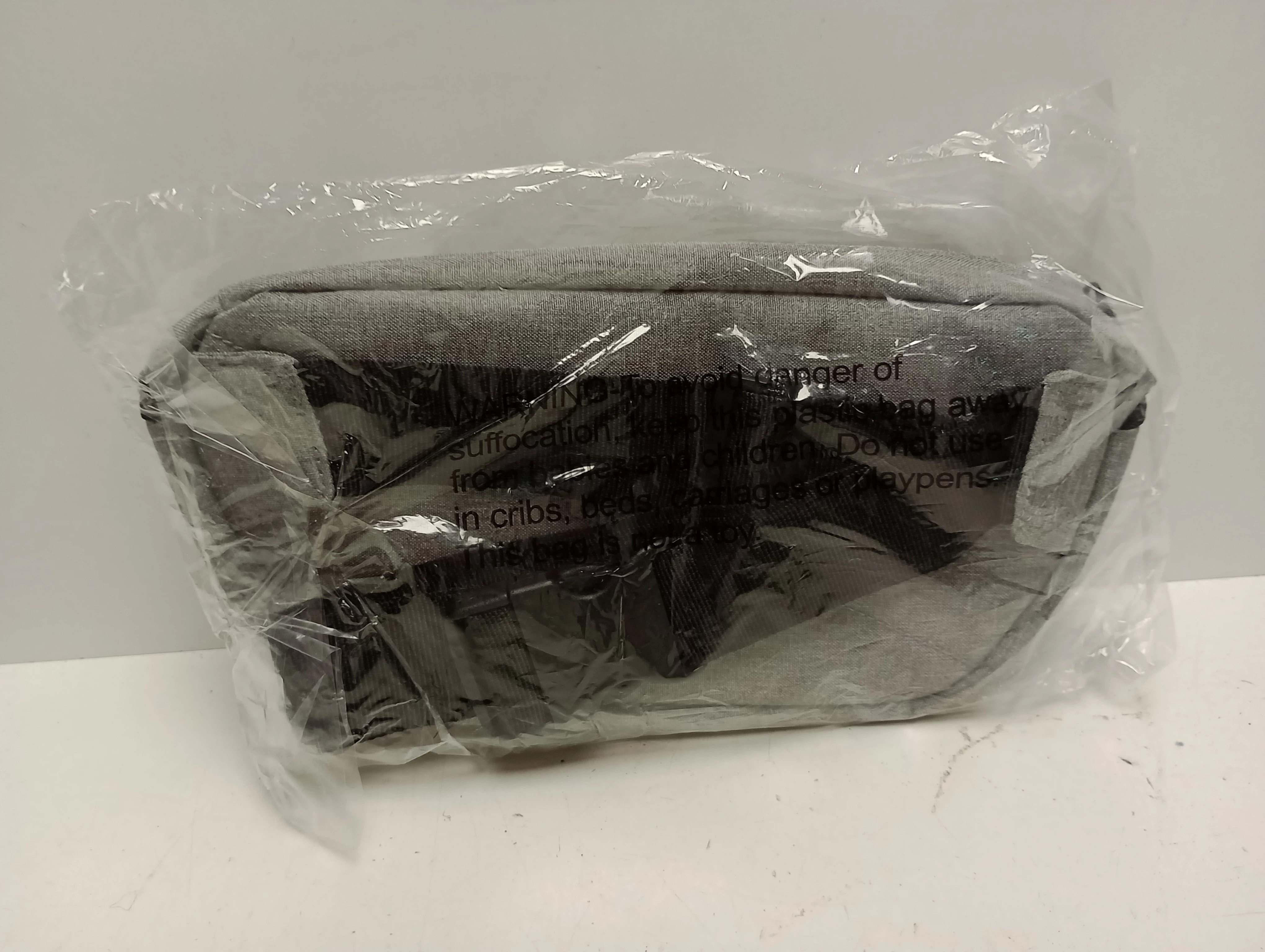 saszetka-nerkowka-szara-fitness-platinium-marka-inna