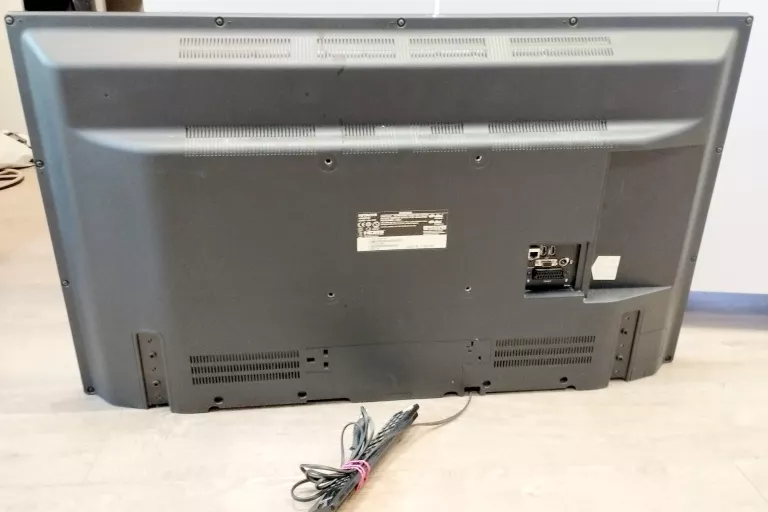 TELEWIZOR HITACHI 43HB6T62 DVB-T2, SMART TV+PILOT