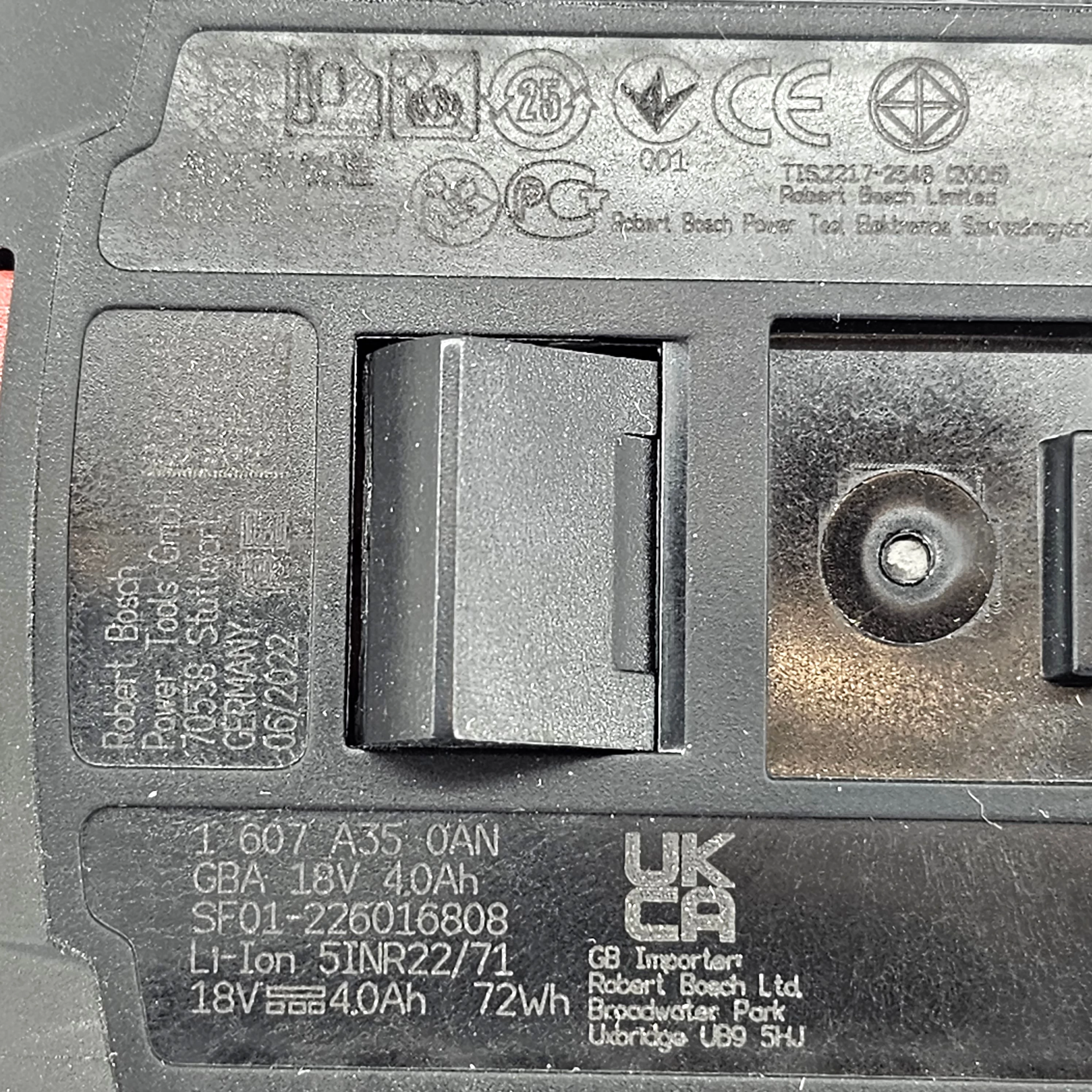 akumulator-bosch-pro-core-gba-18v-4ah-kod-producenta-1600a016gb