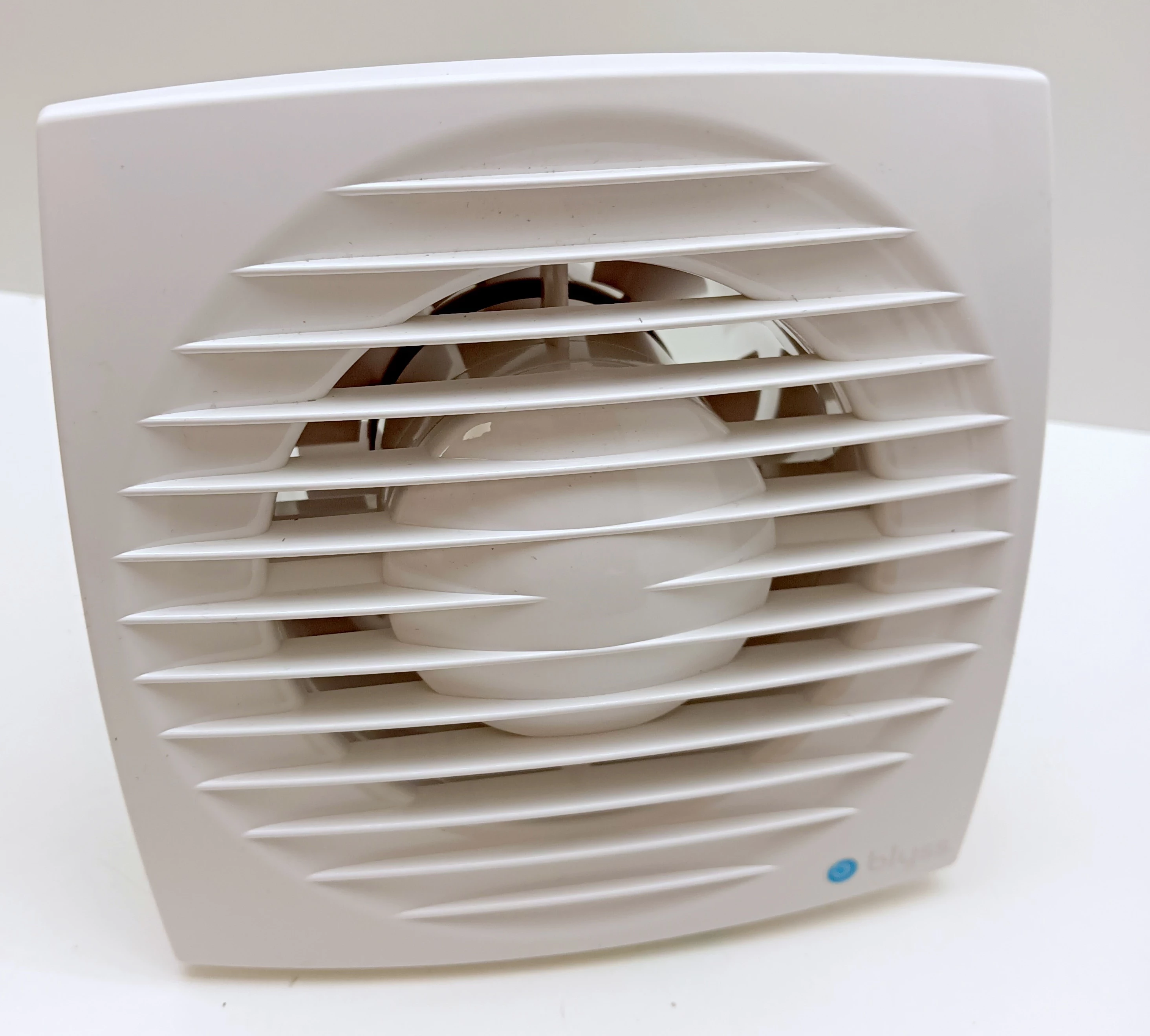 wentylator-osiowy-blyss-100s-pudelko-kod-producenta-blyss-be-100-s