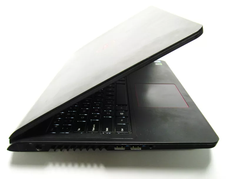 LAPTOP DELL INSPIRON 15-5577