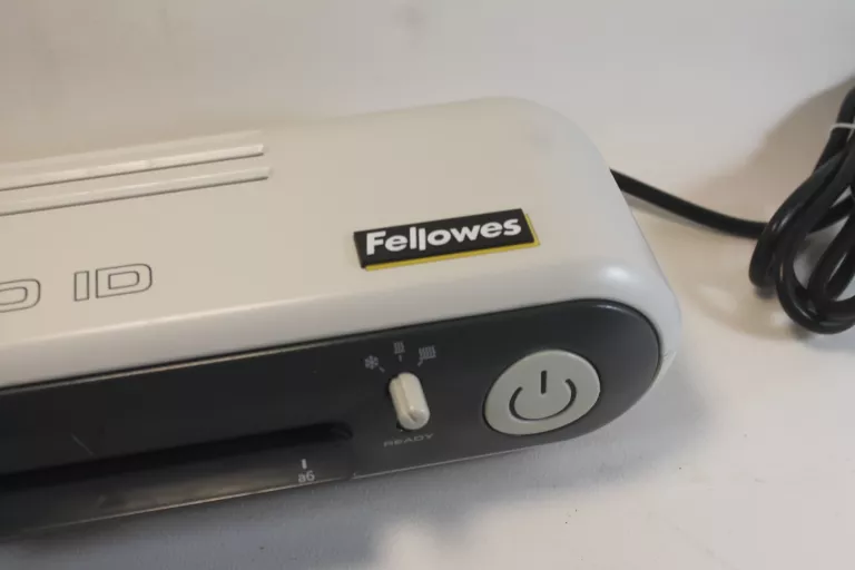 FELLOWES PHOTO ID LAMINATOR + PUD