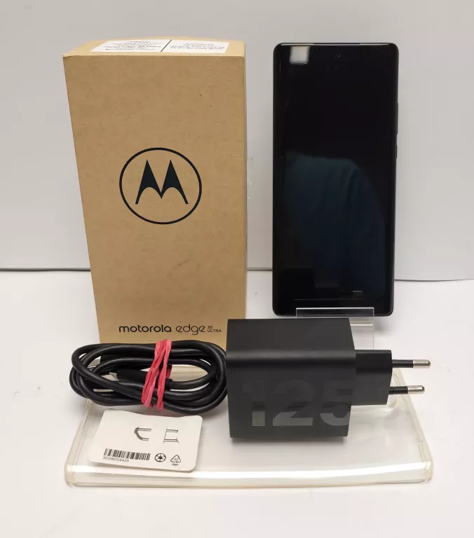 TELEFON MOTOROLA EDGE 30 ULTRA 12/256GB KOMPLET