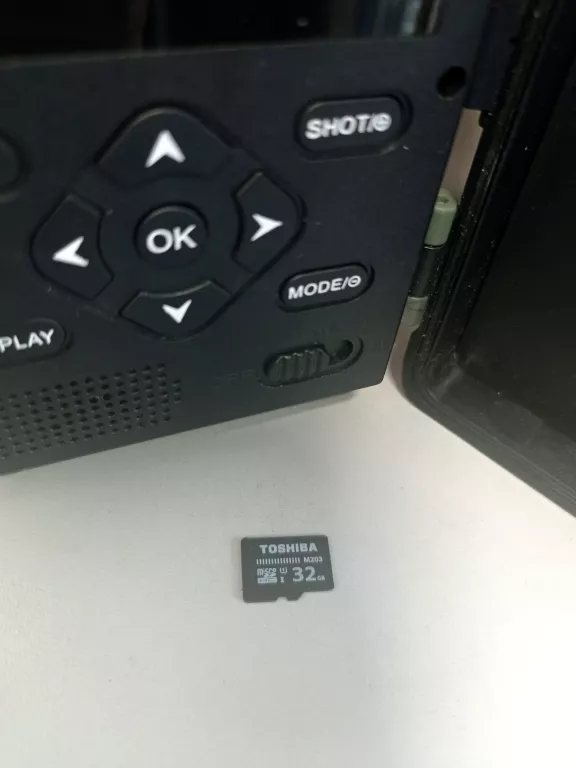 kamera-lesna-20221104v11-karta-pamieci-stan-uzywany