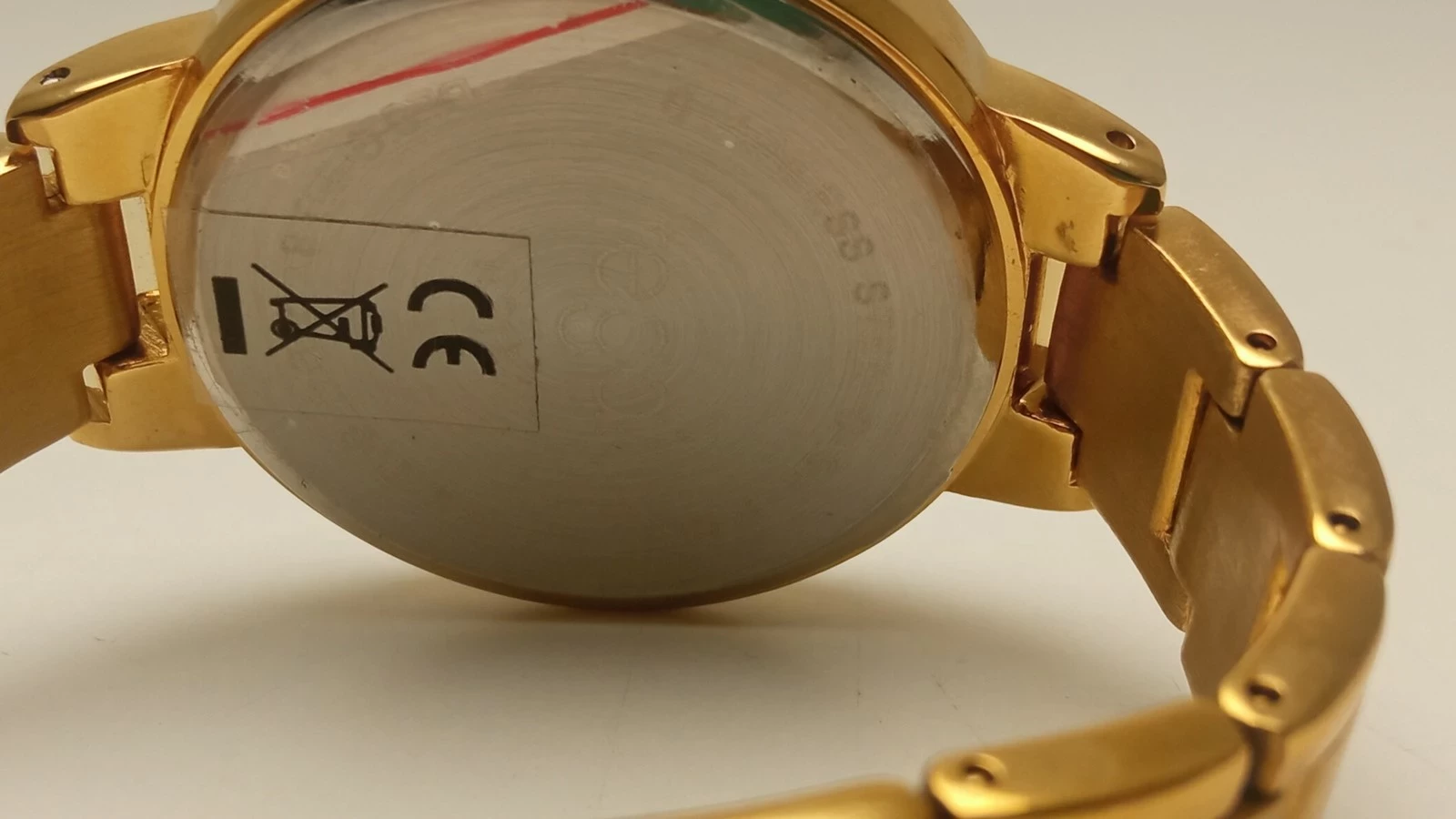 zegarek-damski-regal-ksztalt-koperty-okragla