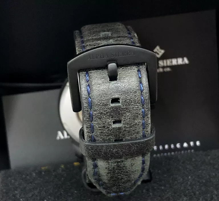 zegarek-alpha-sierra-heartbeat-b101-funkcje-datownik